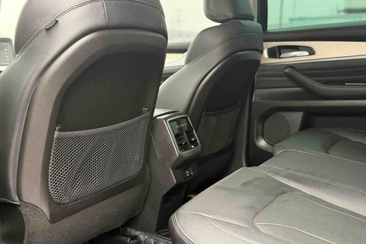 Used EXEED Lanyue 2022 Explore Edition 400T Four-Wheel Drive Star Edition 5 Seats Interior 4