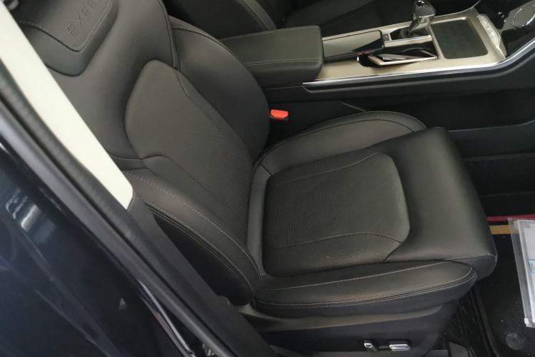 Used EXEED Lanyue 2022 Explore Edition 400T Four-Wheel Drive Star Edition 5 Seats Right Front Seat