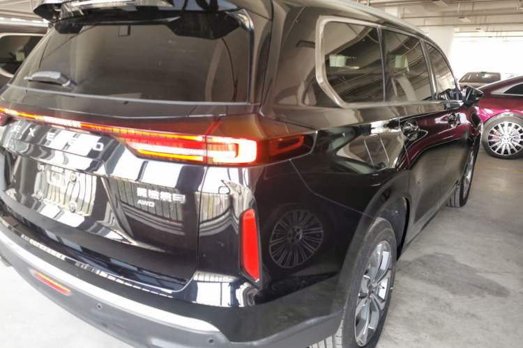 Used EXEED Lanyue 2022 Explore Edition 400T Four-Wheel Drive Star Edition 5 Seats Right Rear Taillight