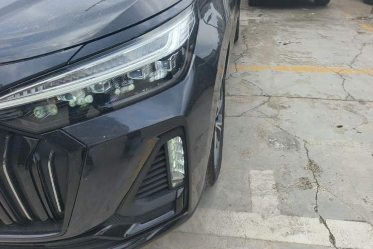 Used EXEED Lanyue 2022 Explore Edition 400T Two-Wheel Drive Star Edition 5 Seats Left Front Headlight