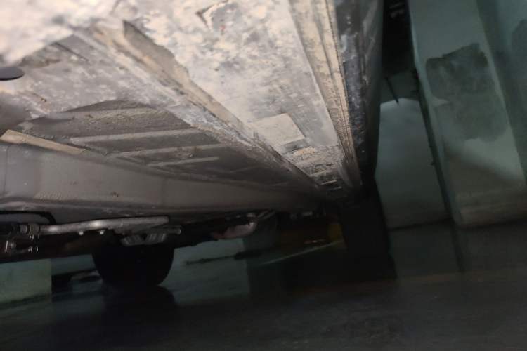 Used EXEED Lanyue 2023 400T Four-Wheel Drive Starry Edition 7-Seater Chassis Front Left