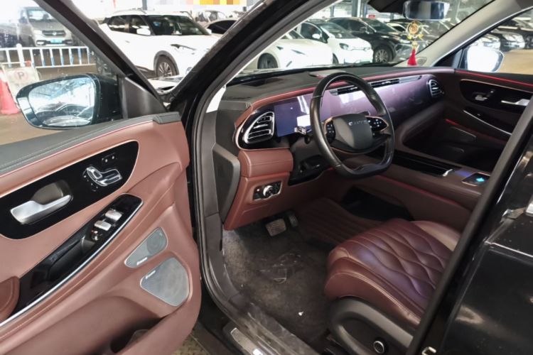 Used EXEED Lanyue 2023 400T Four-Wheel Drive Star Prestige 7-Seater Driver Seat