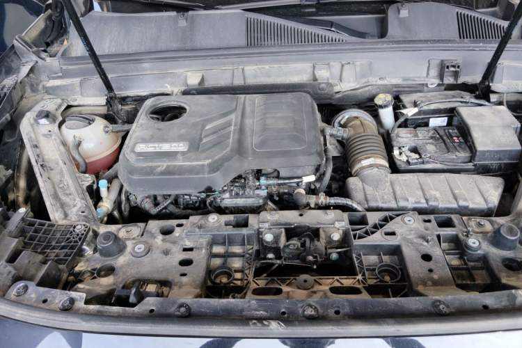 Used EXEED Lanyue 2023 400T Four-Wheel Drive Starry Edition 7-Seater Engine Bay