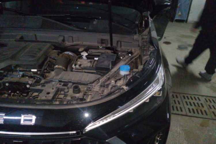 Used EXEED Lanyue 2023 400T Four-Wheel Drive Star Prestige 7-Seater Engine Bay Left