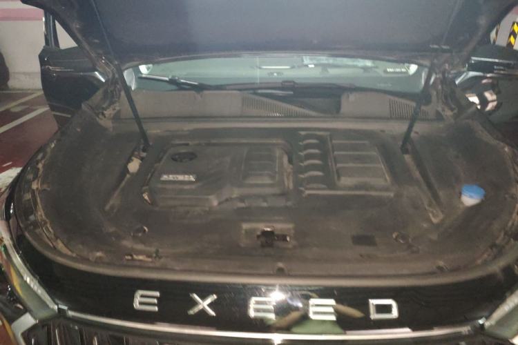 Used EXEED Lanyue 2023 400T Four-Wheel Drive StarRui Edition 7 Seats Engine Bay
