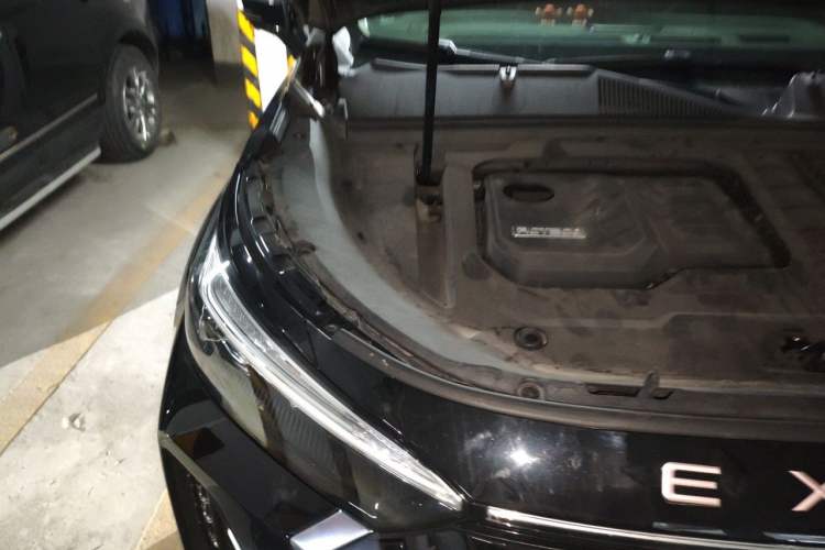 Used EXEED Lanyue 2023 400T Four-Wheel Drive Star Prestige 7-Seater Engine Bay Right