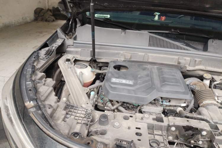 Used EXEED Lanyue 2023 400T Four-Wheel Drive Star Prestige 7-Seater Engine Bay Right