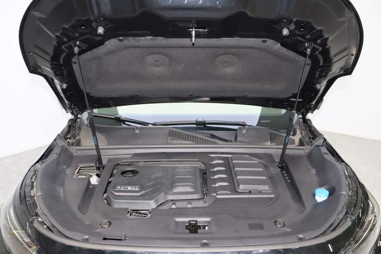 Used EXEED Lanyue 2023 400T Four-Wheel Drive Starry Edition 7-Seater Engine Bay