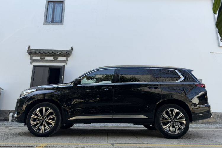 Used EXEED Lanyue 2023 400T Four-Wheel Drive Star Prestige Edition 6 Seats Exterior 4