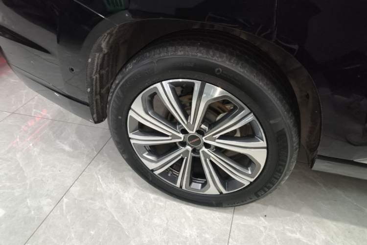 Used EXEED Lanyue 2023 400T Four-Wheel Drive Star Prestige Edition 6 Seats Exterior 5