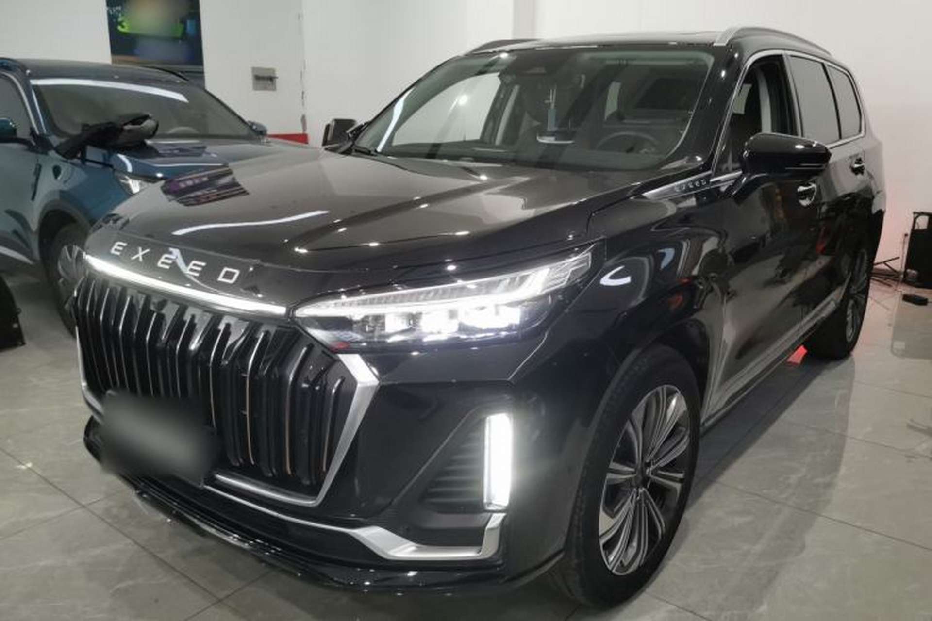 Used EXEED Lanyue 2023 400T Four-Wheel Drive Star Prestige Edition 6 Seats Front Left 45 Deg