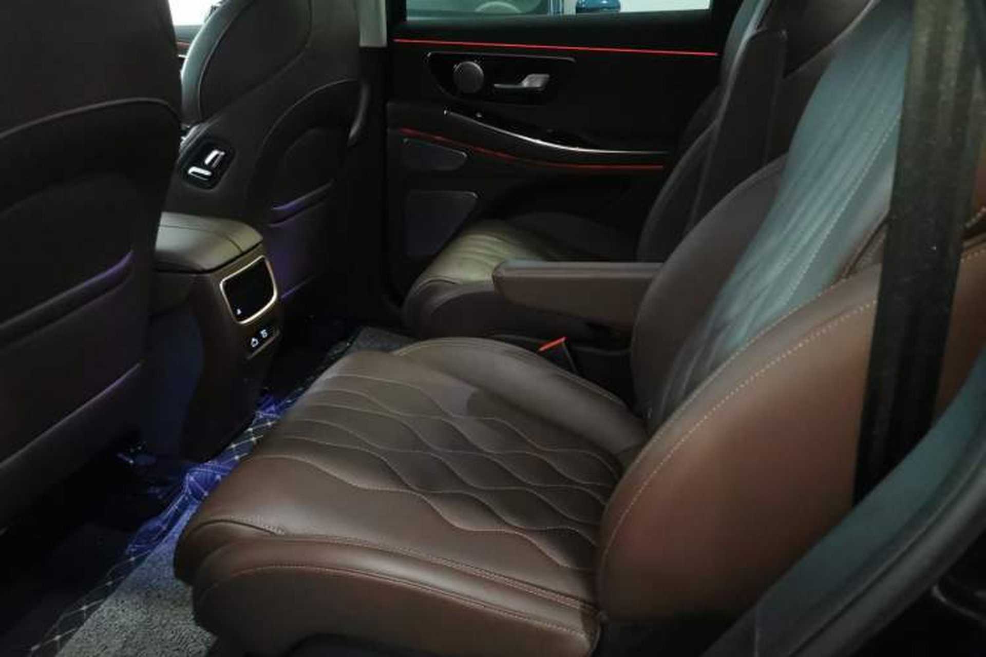 Used EXEED Lanyue 2023 400T Four-Wheel Drive Star Prestige Edition 6 Seats Interior 4