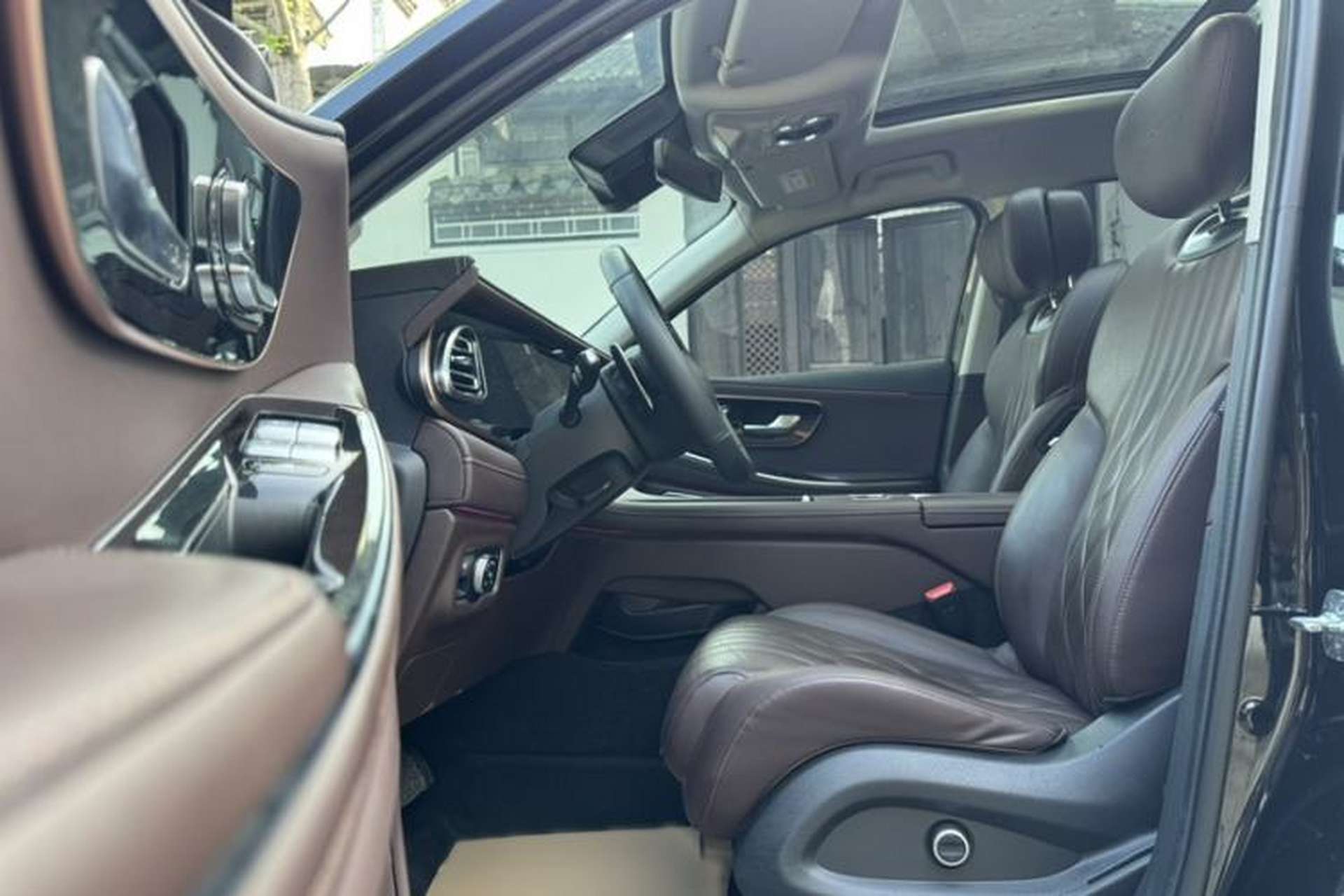 Used EXEED Lanyue 2023 400T Four-Wheel Drive Star Prestige Edition 6 Seats Left Front Seat