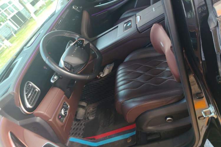 Used EXEED Lanyue 2023 400T Four-Wheel Drive Star Prestige Edition 6 Seats Left Front Seat
