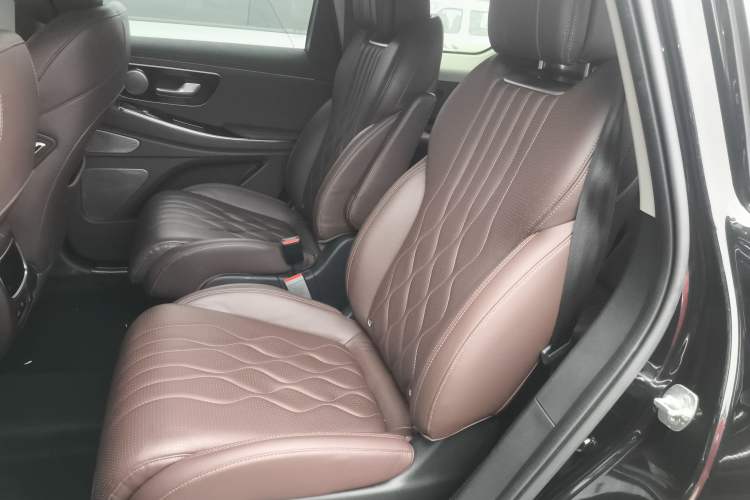 Used EXEED Lanyue 2023 400T Two-Wheel Drive StarRui Edition 6 Seats Left Rear Seat