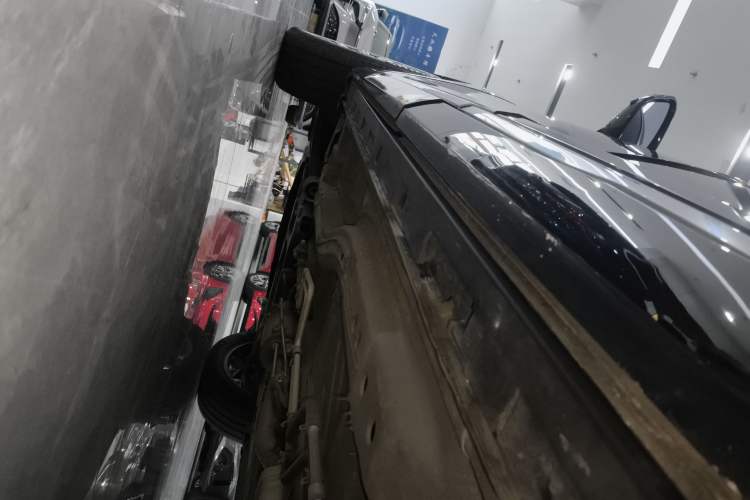Used EXEED Lanyue 2023 400T Four-Wheel Drive Star Prestige 7-Seater Left Side Sill