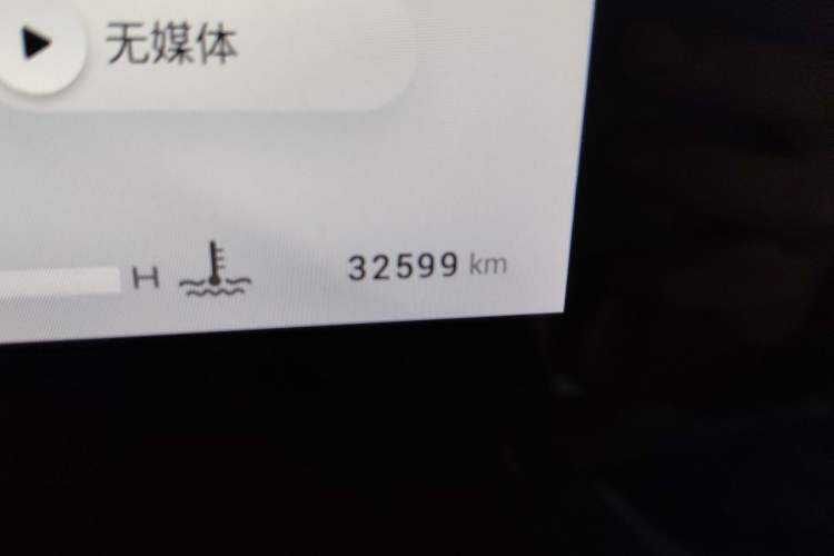 Used EXEED Lanyue 2023 400T Four-Wheel Drive Starry Edition 7-Seater Odometer Close Up