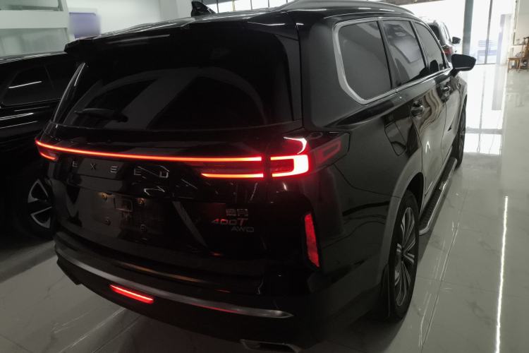 Used EXEED Lanyue 2023 400T Two-Wheel Drive Starry Edition 7-Seater Rear