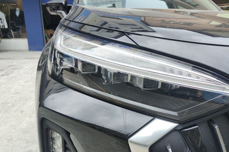 Used EXEED Lanyue 2023 400T Four-Wheel Drive StarRui Edition 7 Seats Right Front Headlight