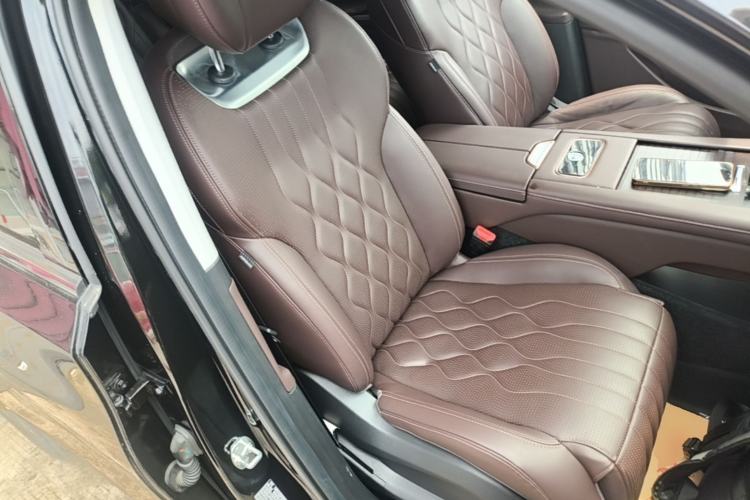 Used EXEED Lanyue 2023 400T Four-Wheel Drive Star Prestige Edition 6 Seats Right Front Seat