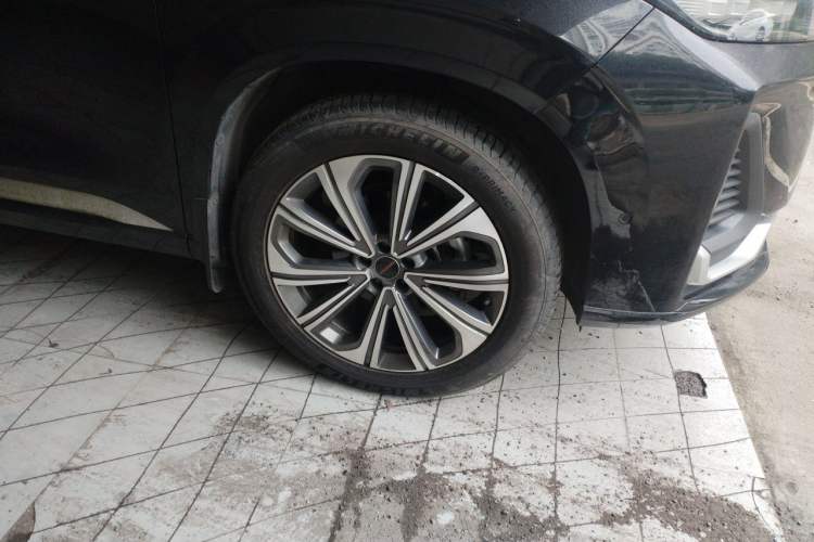 Used EXEED Lanyue 2023 400T Four-Wheel Drive Star Prestige 7-Seater Right Front Wheel Hub