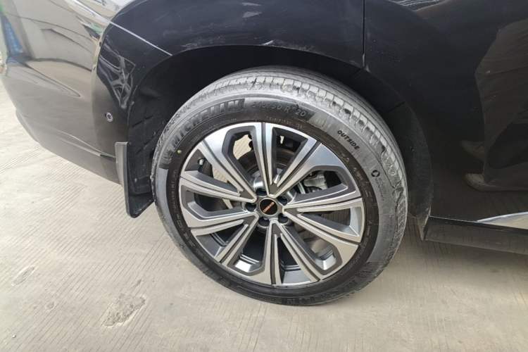 Used EXEED Lanyue 2023 400T Four-Wheel Drive Star Prestige Edition 6 Seats Right Rear Wheel Hub