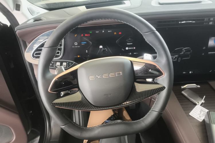 Used EXEED Lanyue 2023 400T Four-Wheel Drive Star Prestige Edition 6 Seats Steering Wheel