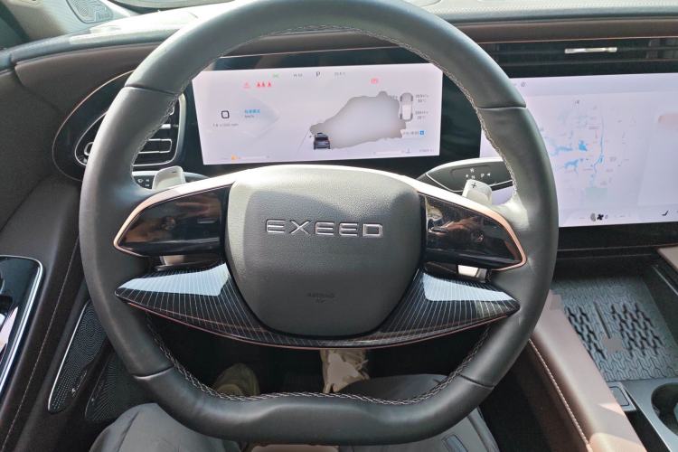 Used EXEED Lanyue 2023 400T Four-Wheel Drive Star Prestige Edition 6 Seats Steering Wheel