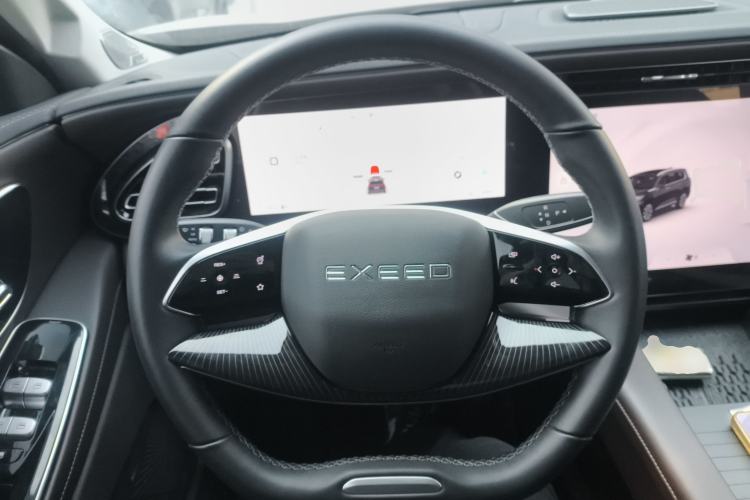 Used EXEED Lanyue 2023 400T Two-Wheel Drive Starry Edition 7-Seater Steering Wheel