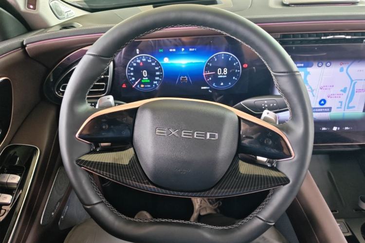 Used EXEED Lanyue 2023 400T Four-Wheel Drive Star Prestige Edition 6 Seats Steering Wheel