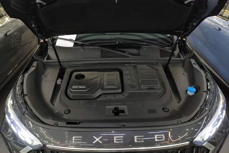 Used EXEED Lanyue 2023 400T Two-Wheel Drive Starry Edition 7-Seater Engine Bay