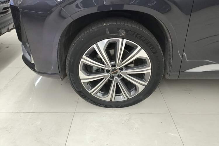 Used EXEED Lanyue 2023 400T Two-Wheel Drive StarRui Edition 6 Seats Exterior 4