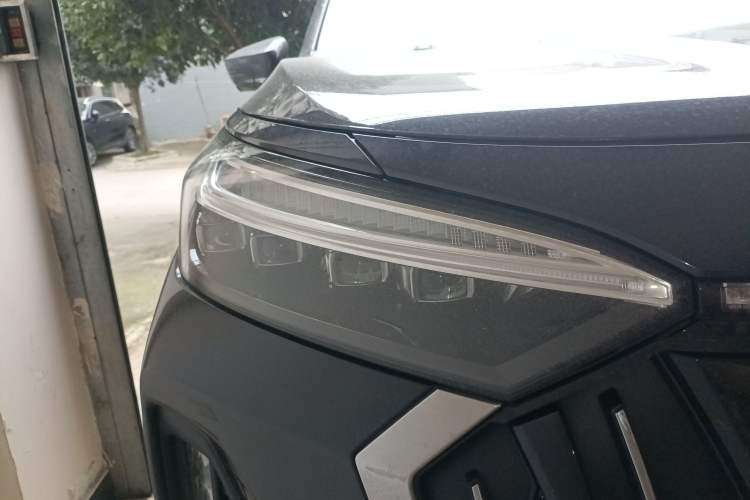 Used EXEED Lanyue 2023 400T Four-Wheel Drive Starry Edition 7-Seater Exterior 6