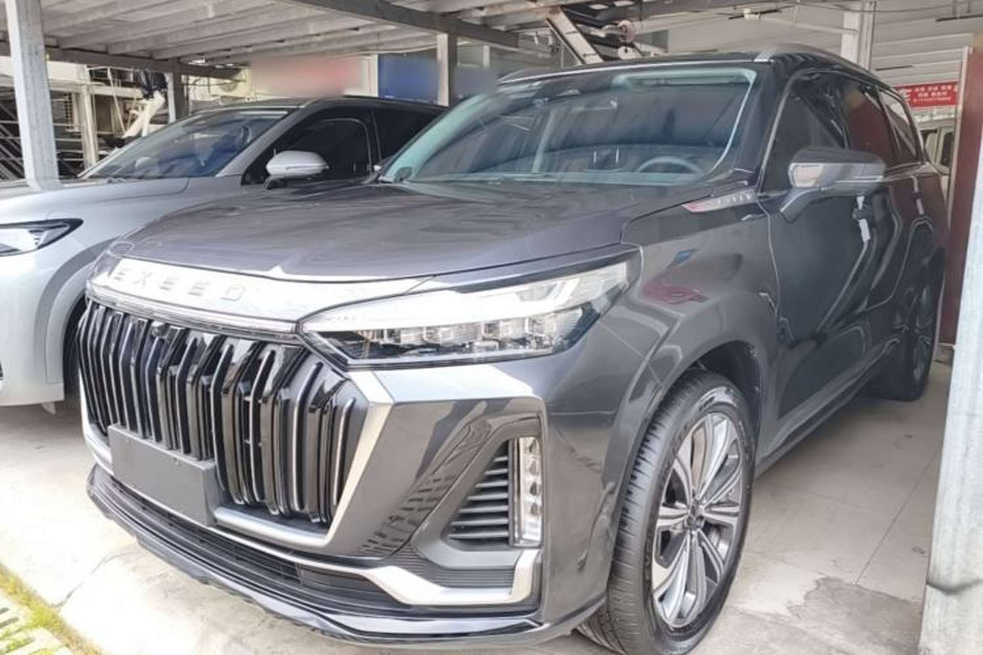 Used EXEED Lanyue 2023 400T Four-Wheel Drive Starry Edition 7-Seater Front Left 45 Deg
