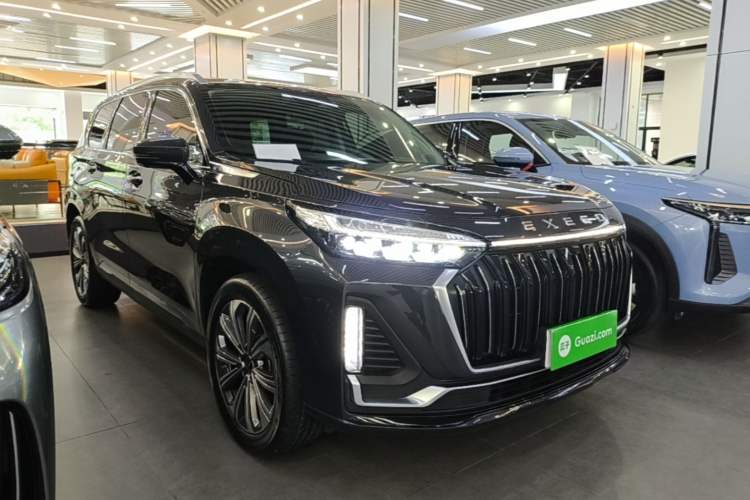 Used EXEED Lanyue 2023 400T Two-Wheel Drive Starry Edition 7-Seater Front Right 45 Deg