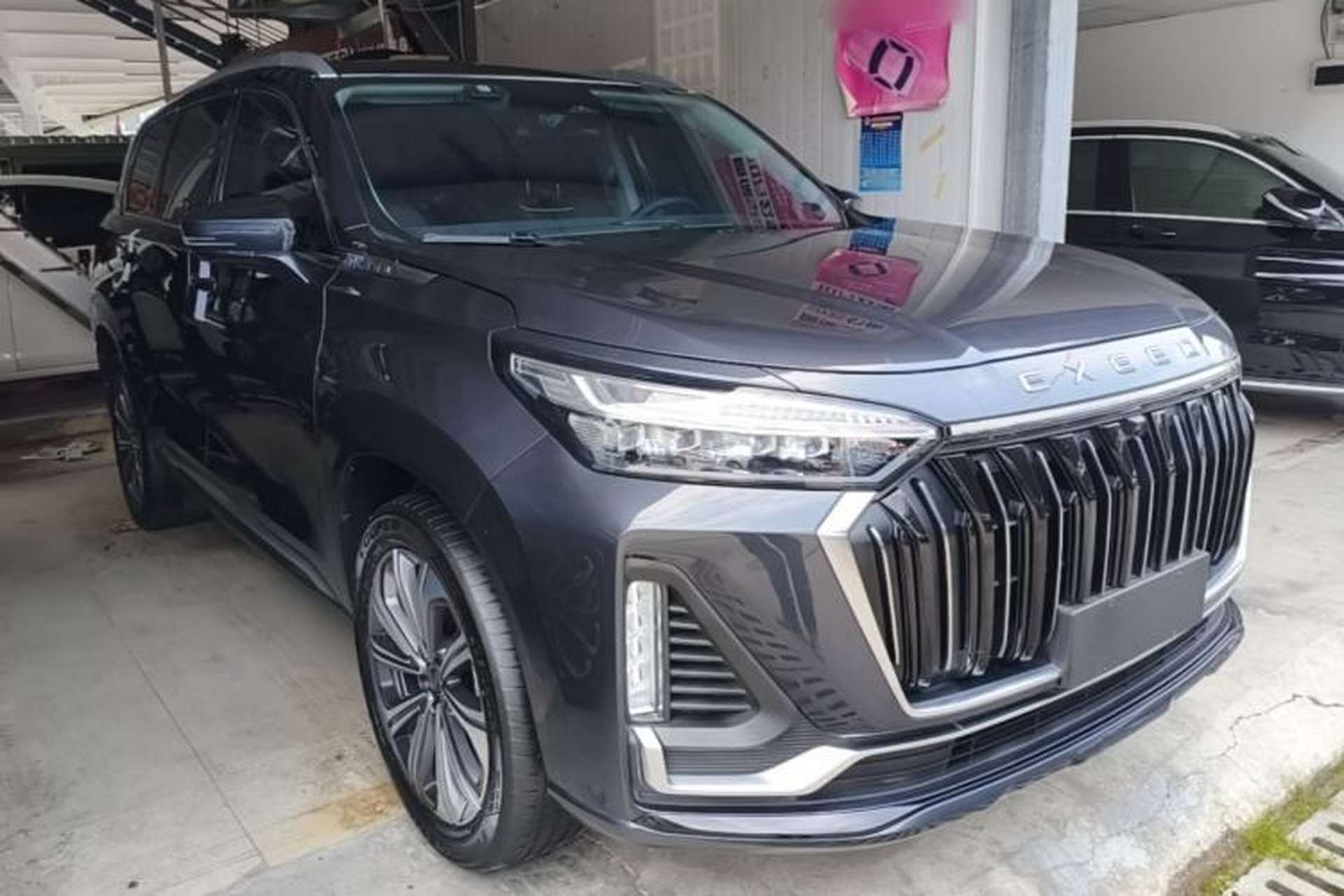 Used EXEED Lanyue 2023 400T Four-Wheel Drive Starry Edition 7-Seater Front Right 45 Deg
