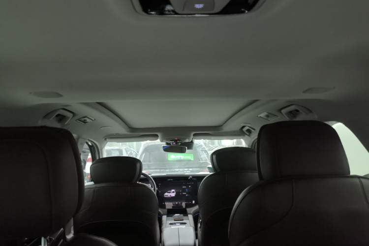 Used EXEED Lanyue 2023 400T Two-Wheel Drive StarRui Edition 6 Seats Headliner
