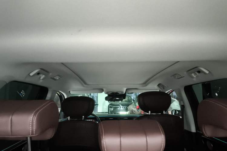 Used EXEED Lanyue 2023 400T Two-Wheel Drive Starry Edition 7-Seater Headliner