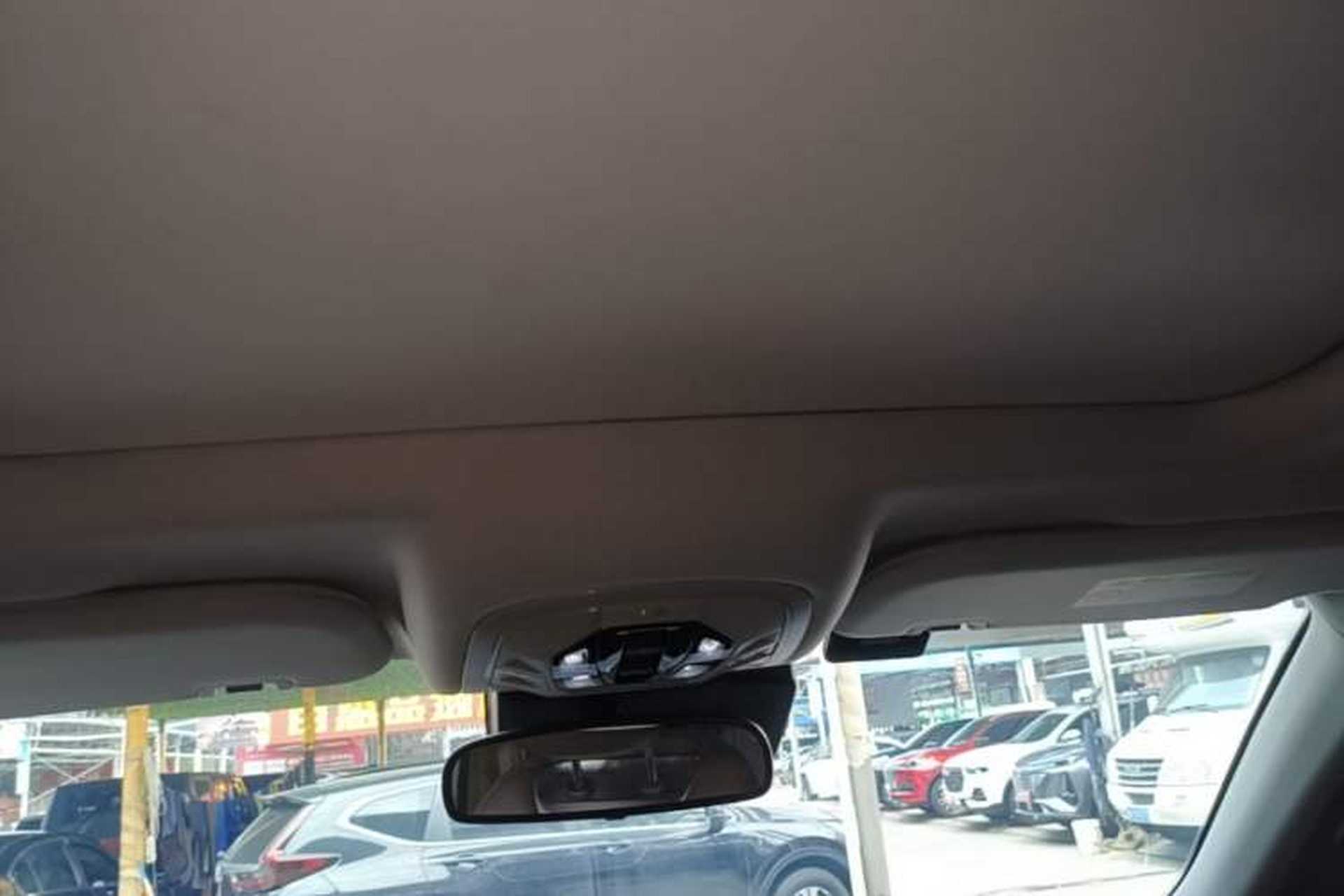 Used EXEED Lanyue 2023 400T Four-Wheel Drive Starry Edition 7-Seater Headliner