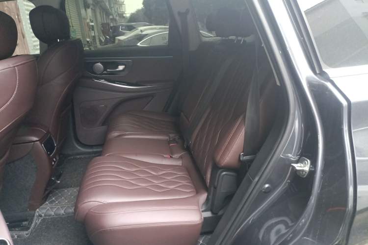 Used EXEED Lanyue 2023 400T Four-Wheel Drive Starry Edition 7-Seater Interior 4