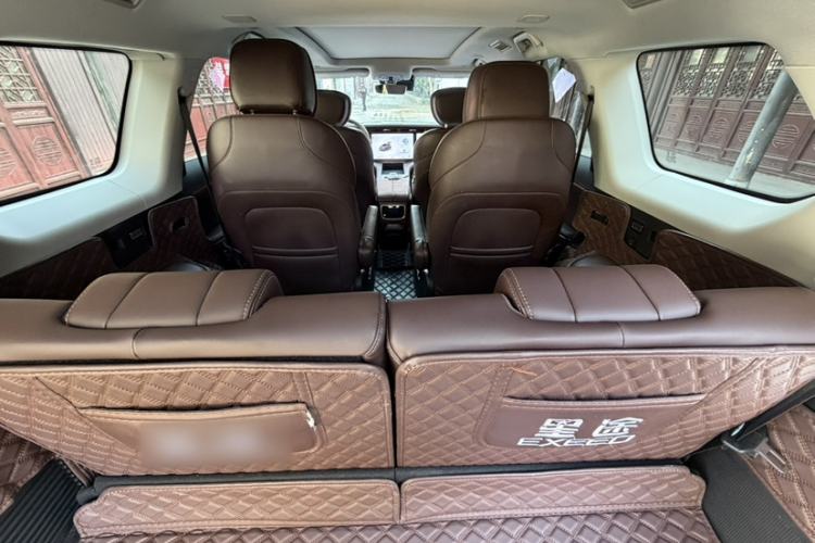 Used EXEED Lanyue 2023 400T Four-Wheel Drive Star Prestige Edition 6 Seats Interior 7