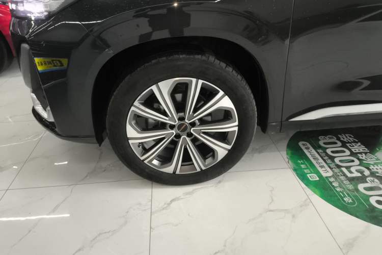 Used EXEED Lanyue 2023 400T Two-Wheel Drive Starry Edition 7-Seater Left Front Wheel Hub