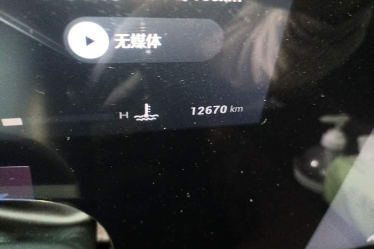 Used EXEED Lanyue 2023 400T Four-Wheel Drive Starry Edition 7-Seater Odometer Close Up