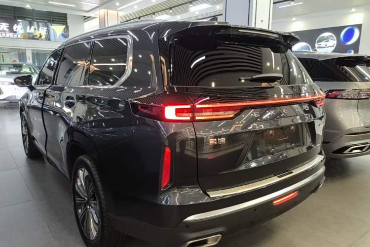 Used EXEED Lanyue 2023 400T Two-Wheel Drive Starry Edition 7-Seater Rear Left 45 Deg