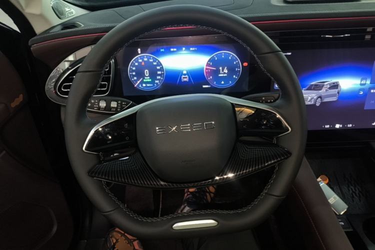 Used EXEED Lanyue 2023 400T Two-Wheel Drive Starry Edition 7-Seater Steering Wheel