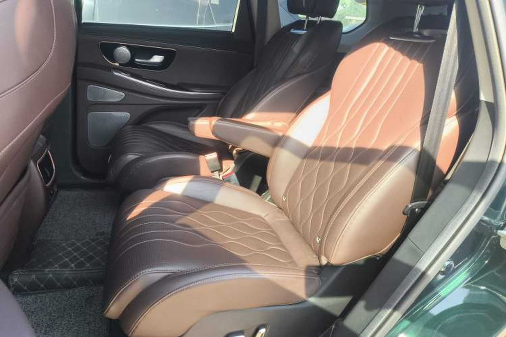 Used EXEED Lanyue 2023 400T Four-Wheel Drive Star Prestige Edition 6 Seats Left Rear Seat