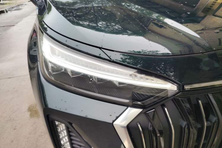 Used EXEED Lanyue 2023 400T Four-Wheel Drive Star Prestige Edition 6 Seats Right Front Headlight