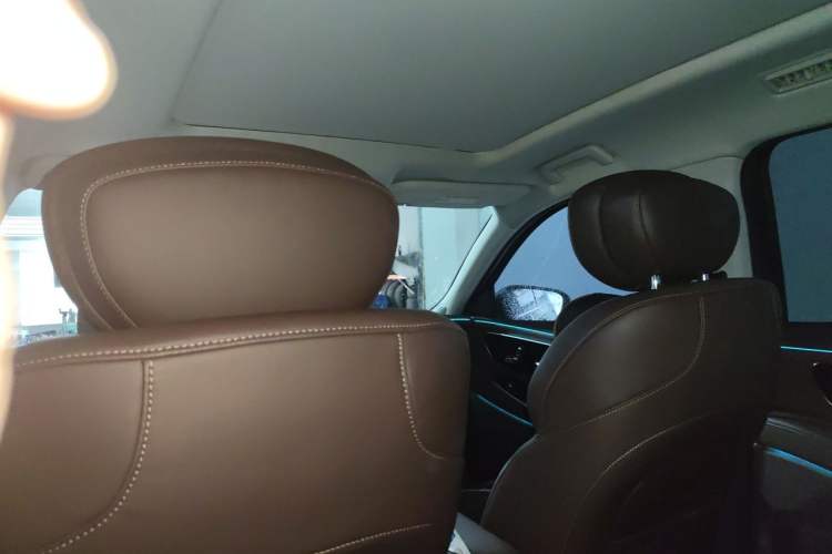 Used EXEED Lanyue 2023 400T Two-Wheel Drive Starry Edition 7-Seater Headliner