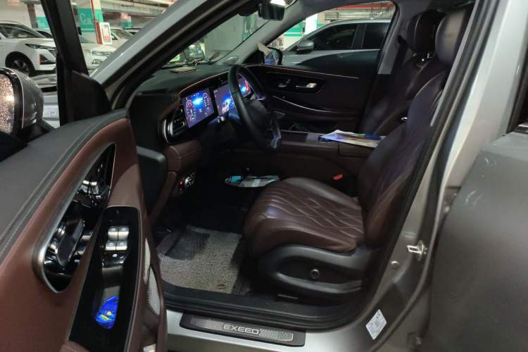 Used EXEED Lanyue 2023 400T Two-Wheel Drive StarRui Edition 6 Seats Left Front Seat
