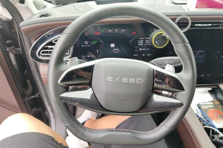 Used EXEED Lanyue 2023 400T Four-Wheel Drive StarRui Edition 7 Seats Steering Wheel